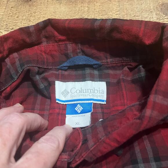 Columbia | Men's Red Black Plaid 100% Cotton Long Sleeve Button Down Sz XL - Picture 5 of 5